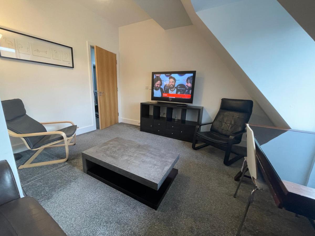 2 Bedroom 2 Bathroom Apartment 8 Including Free Parking Bromley Zewnętrze zdjęcie