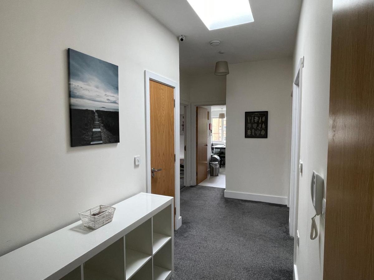 2 Bedroom 2 Bathroom Apartment 8 Including Free Parking Bromley Zewnętrze zdjęcie